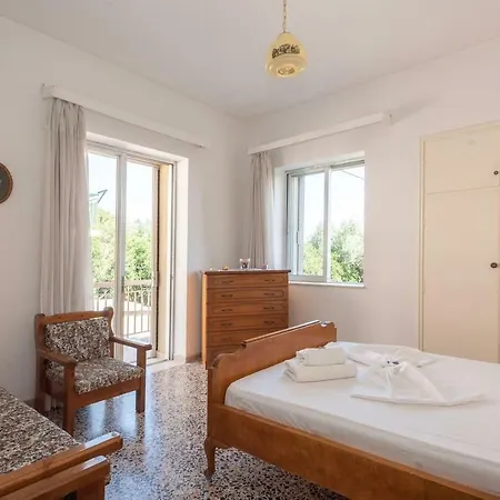 דירה Retro Family House In With Castle View מישטראש
